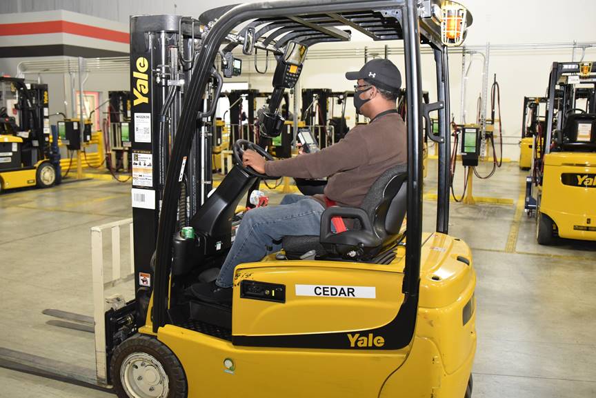 Briggs & Stratton distribution center forklift fleet powered by OneCharge Li-ion Batteries. 